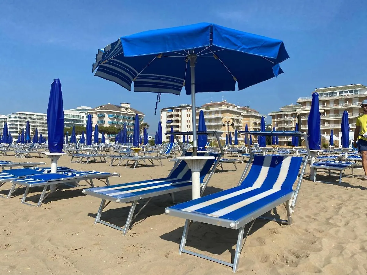 Villa Lidia 13 Lido di Jesolo 0*,